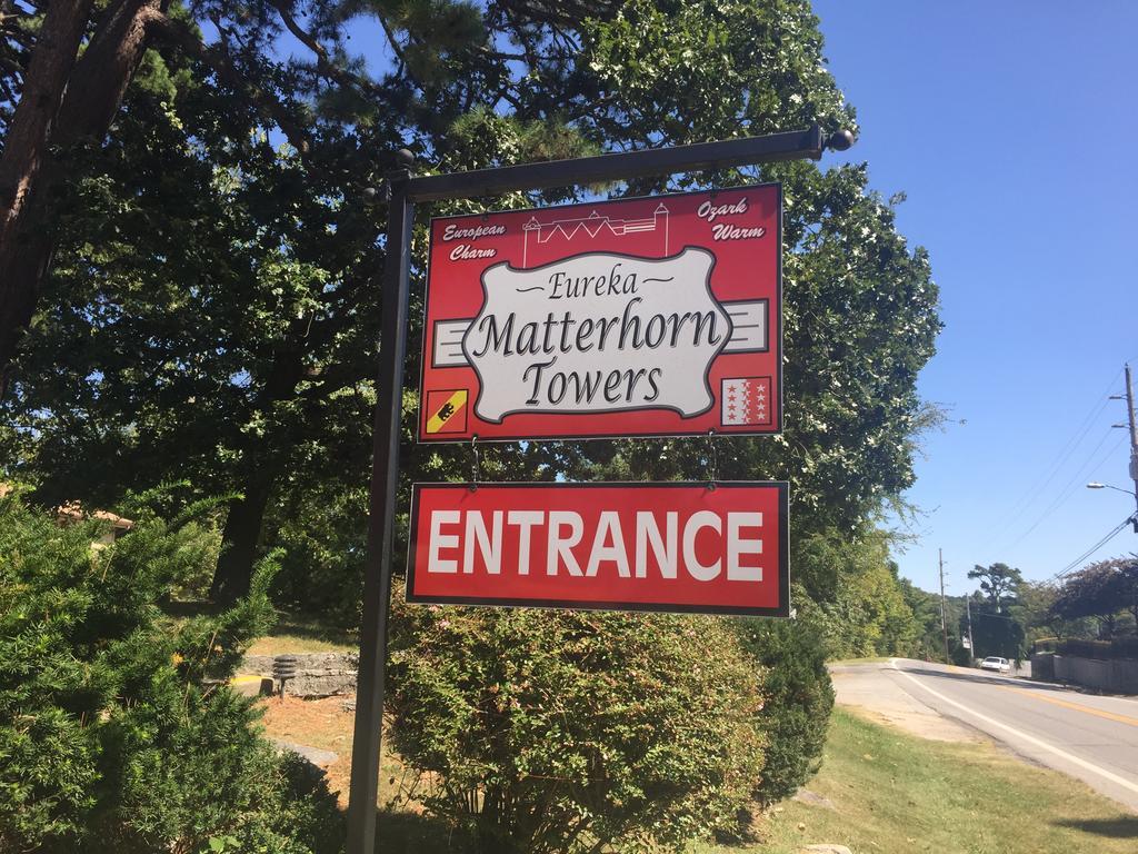 Matterhorn Tower Hotel Eureka Springs Buitenkant foto